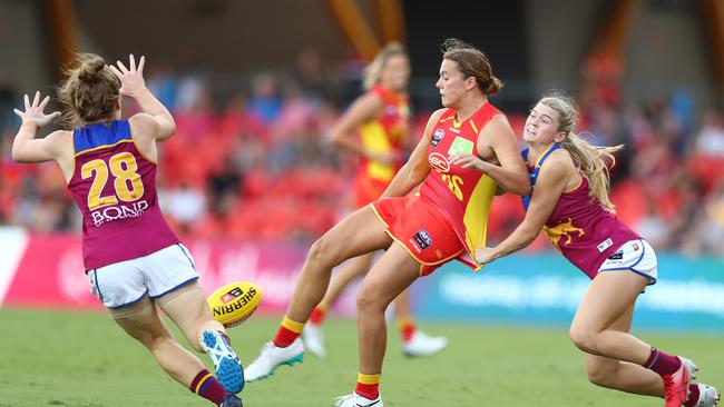 GOLD COAST, AUSTRALIA - FEBRUARY 22: Molly Ritson of the Suns kicks during the round three AFLW match between the Gold Coast Suns and the Brisbane Lions at Metricon Stadium on February 22, 2020 in Gold Coast, Australia. (Photo by Chris Hyde/Getty Images)