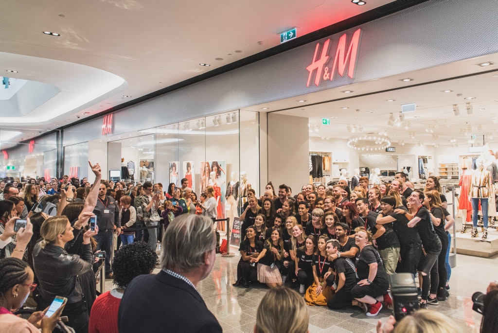 H&m grand central outlet mall