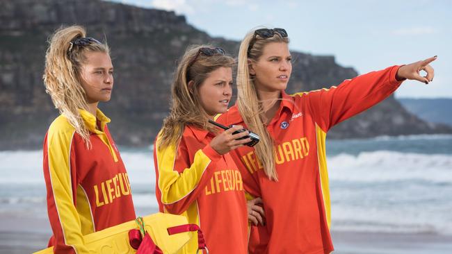 The Female Lifeguards Leading The Way On The Northern Beaches Daily Telegraph 