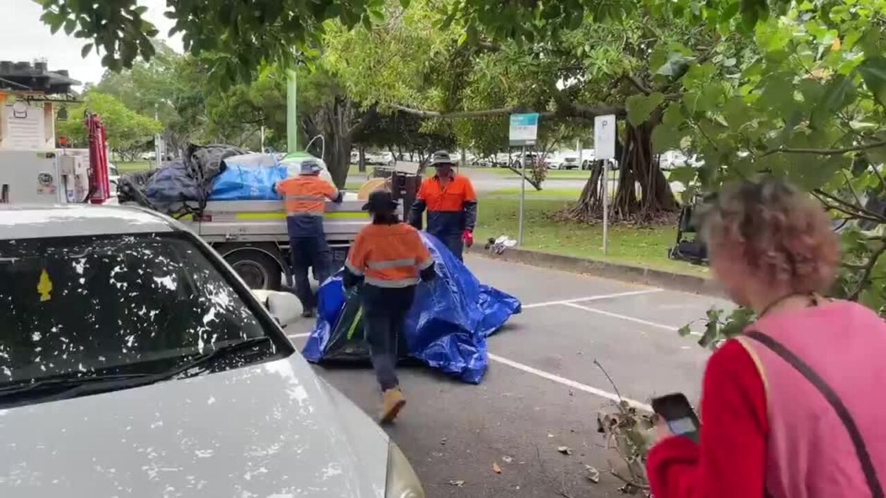 Homeless turfed out of tent city at Gold Coast park