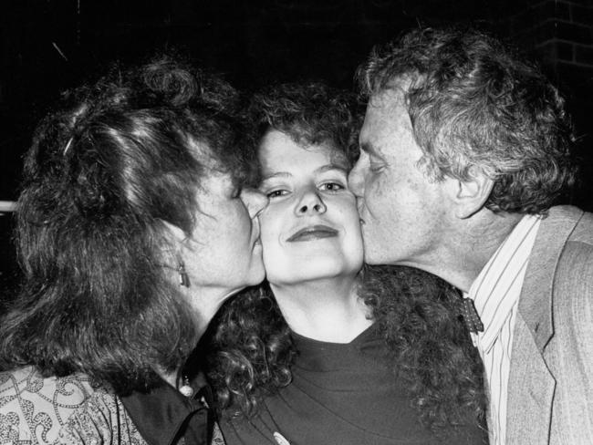 Nicole with her parents Janelle and Antony in 1988. Picture: Michelle Mossop