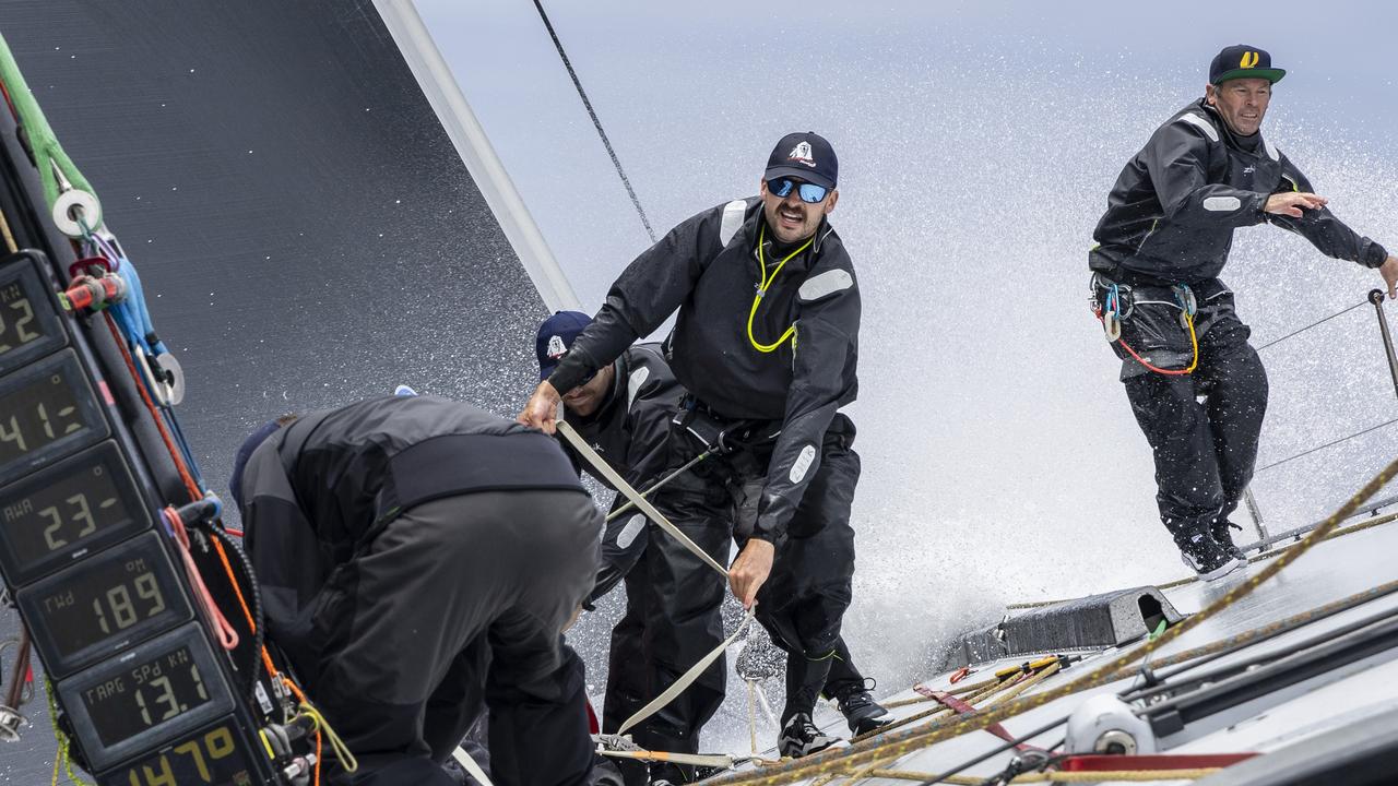 Sydney to Hobart yacht race Master Lock Comanche and Celeste at