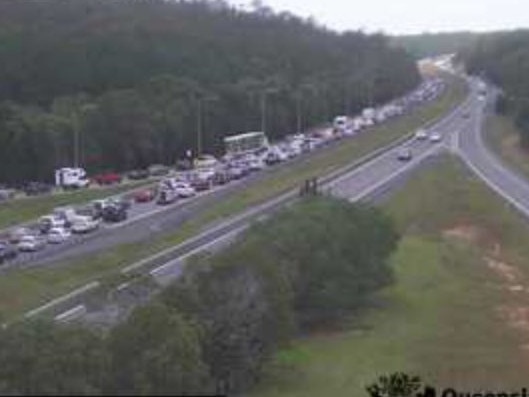 Southbound gridlock on the M1 Bruce Highway after a crash at Elimbah