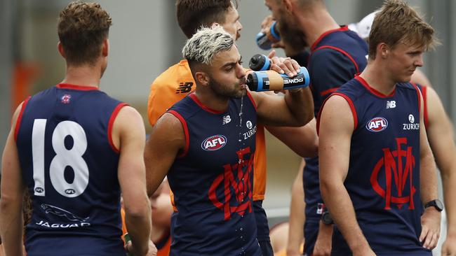 Extreme measures AFL clubs are using to fight Covid threat