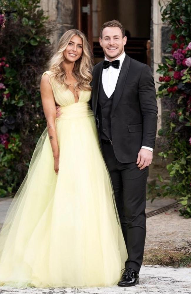 Ellie Rolfe and Luke Bateman on the Bachelor