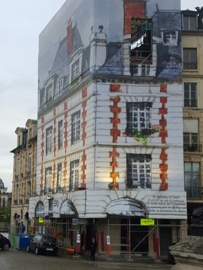 An example of a facade that could be used for City Square during construction. Picture: Jackie Watts