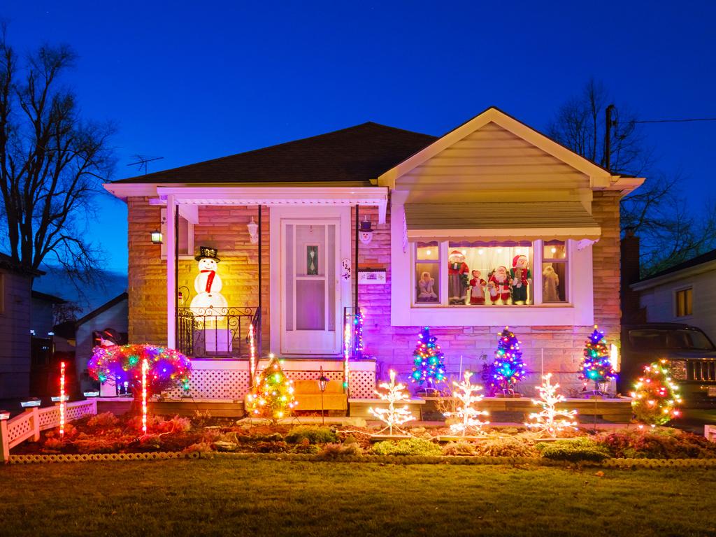 Best Christmas Lights in Roma