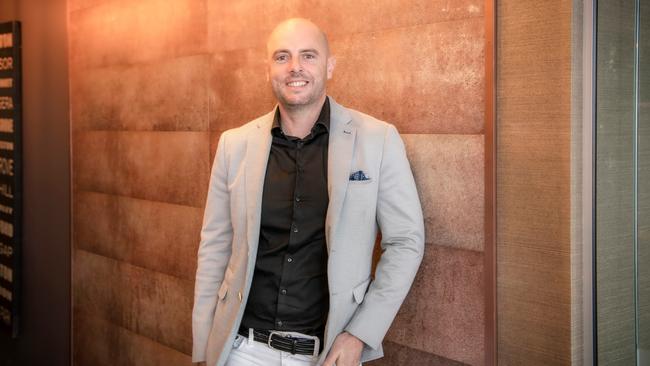 Ross Armstrong – Place Newmarket