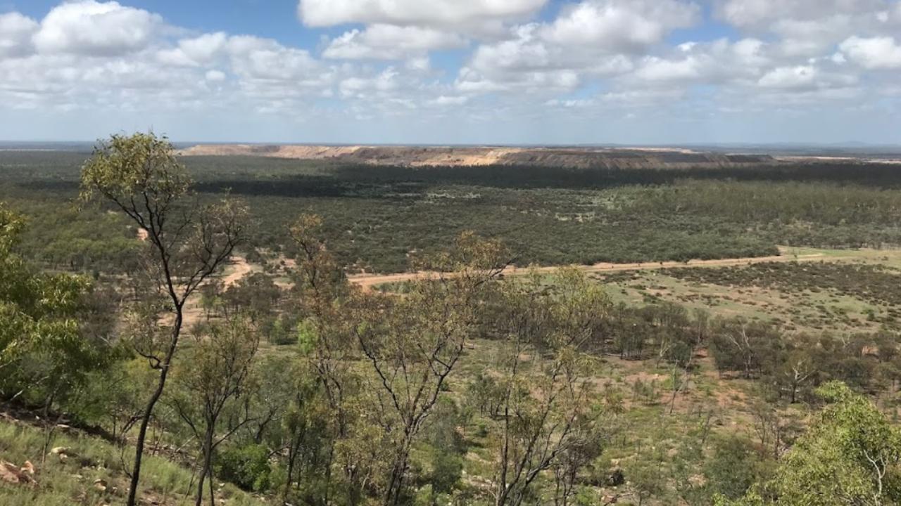 Discover the views from Blue Mountain Park, Middlemount.
