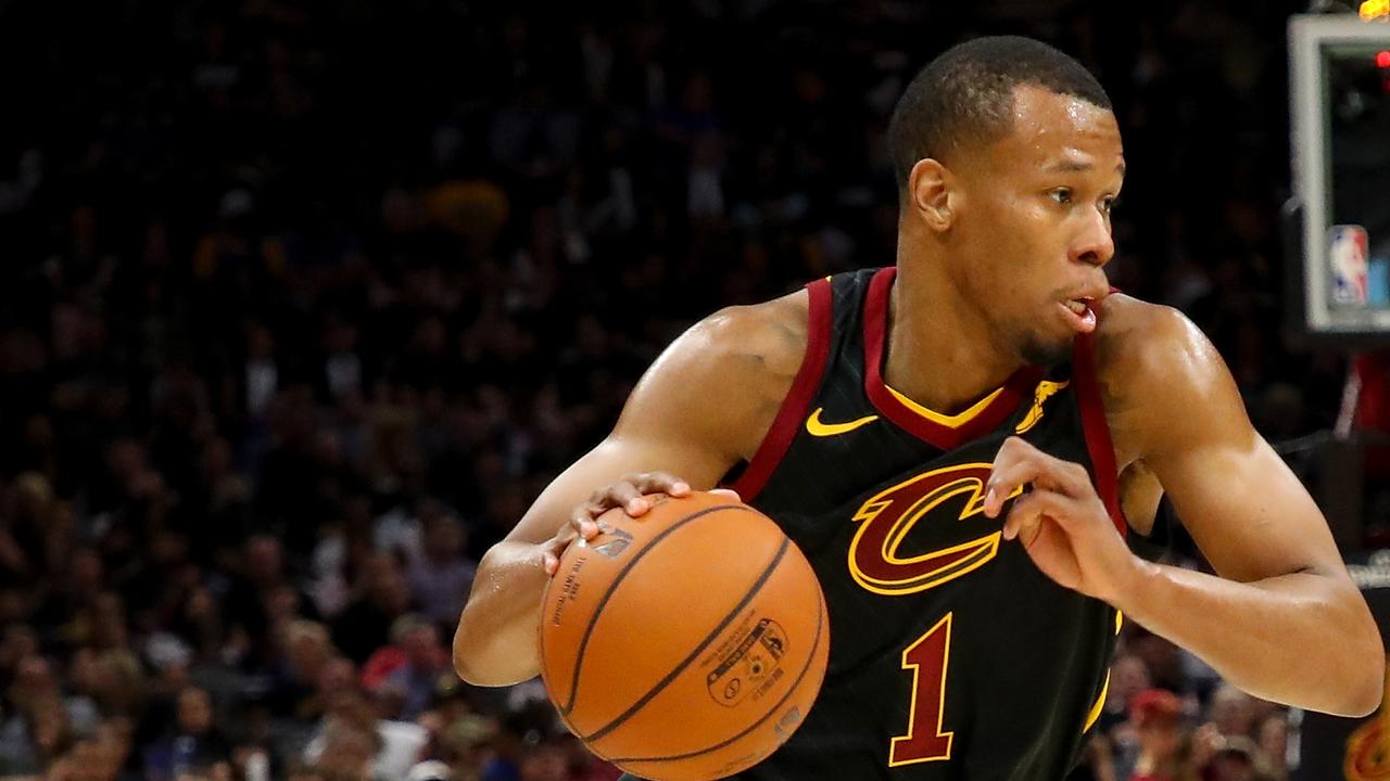 Rodney Hood has signed a qualifying offer to return to the Cavs.