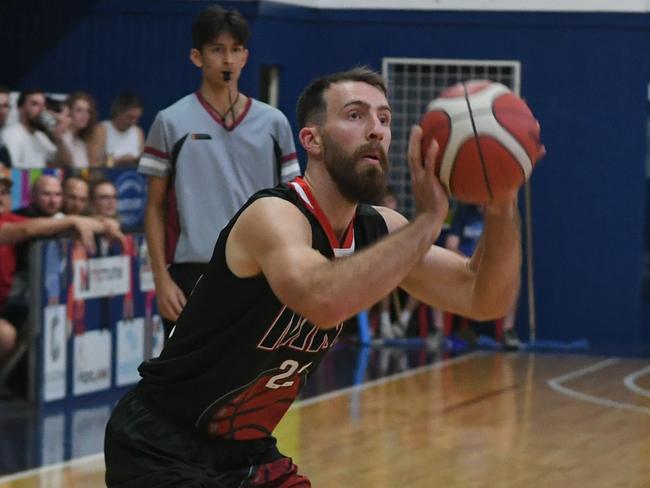 BASKETBALL ConocoPhillips CQ Cup Rd 1: Mackay Meteors' Kye Medhurst