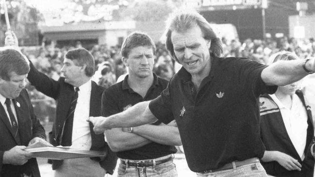 Coach Graham Cornes coaching the Glenelg Tigers 20 May 1989.