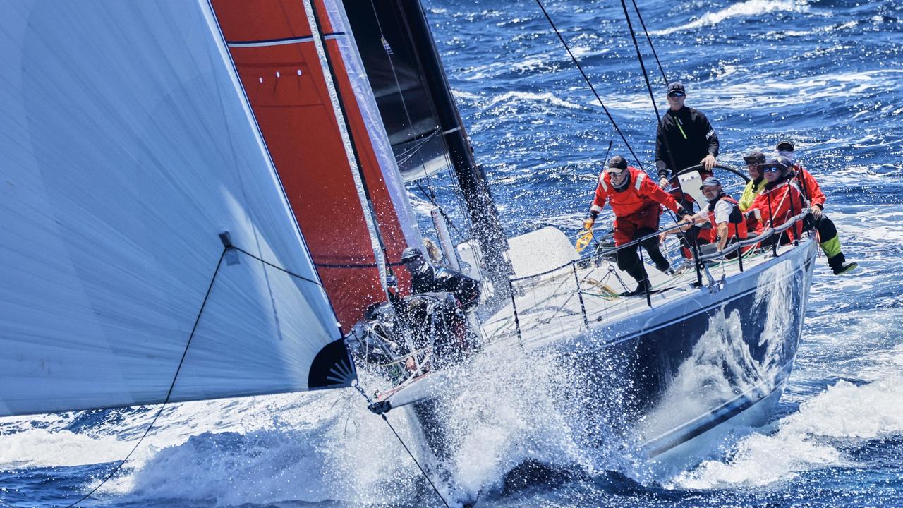 Tasmania's defending champion Alive powers down the NSW Coast on the opening day of the Rolex Sydney-Hobart. Picture Rolex-Carlo Borlenghi.jpg