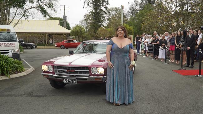 Students arriving in style for the 2024 Glasshouse Christian College formal at Flaxton Gardens.