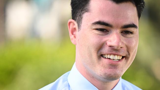 25/8/2024: Leader of the Opposition David Crisafulli and Shadow Health Minister Ros Bates, with newly announced candidate for Logan, Jacob Heremaia, hold a news conference in Meadowbrook, Brisbane .  pic: Lyndon Mechielsen/Courier Mail