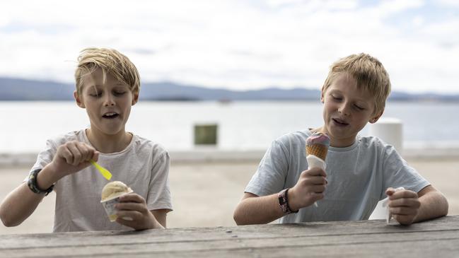 Boys enjoying ice cream for summer. Picture: Tourism Australia