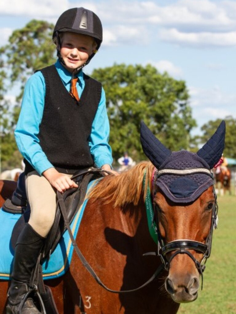 6th place in the PQC State Showjumping Championships 12 and Under 70cm class.