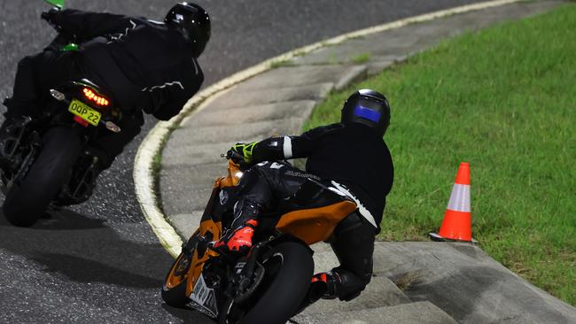 Sepp following Dave during MotoSchool rider training at Sydney Motorsport Park. Photo: MotoSchool/SDpics