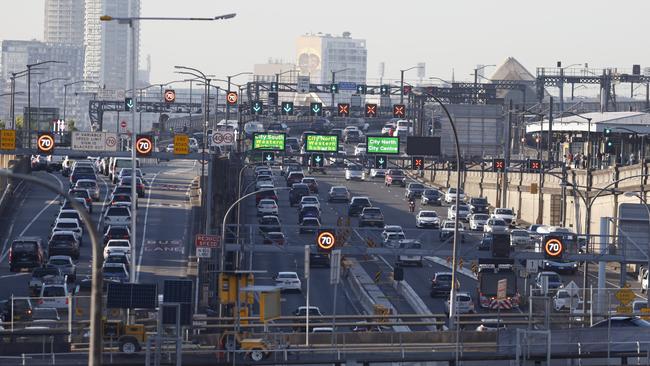 The morning commute in Sydney was briefly upended by a ‘overheight vehicle’ in the Sydney Harbour Tunnel.Picture: NewsWire / Damian Shaw