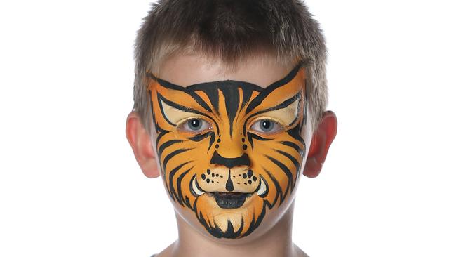 Show your footy colours with face paint | Herald Sun