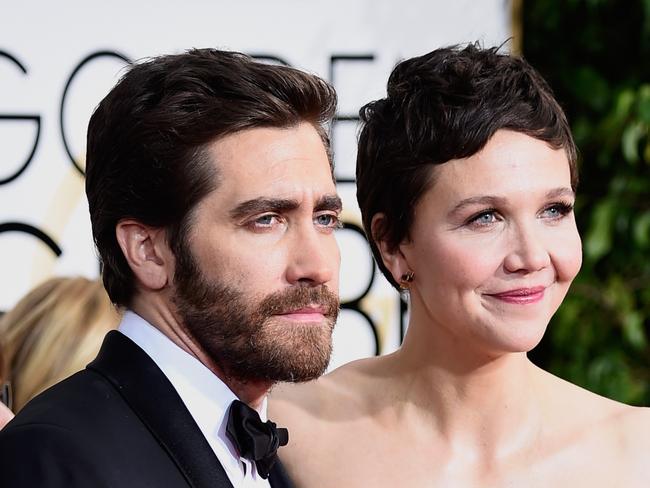 Maggie Gyllenhaal thanked her brother Jake Gyllenhaal during her acceptance speech.