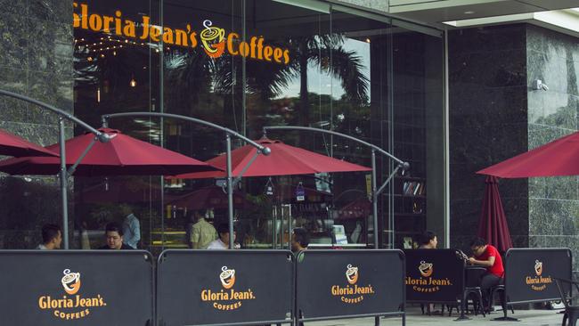 Some Gloria Jeans operators are not happy.