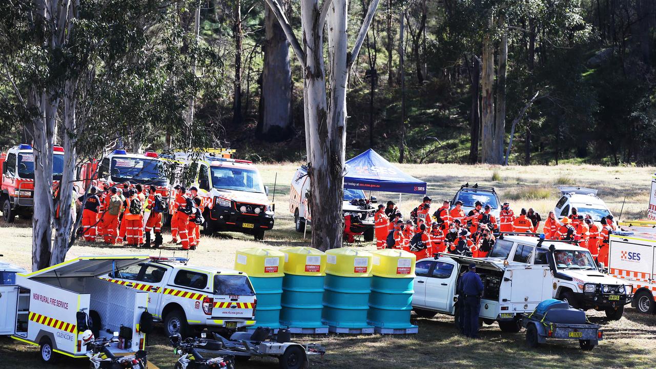 Hundreds of emergency crews including police, firefighters, SES and families and friends have been searching for three days. Picture: NCA NewsWire / Peter Lorimer