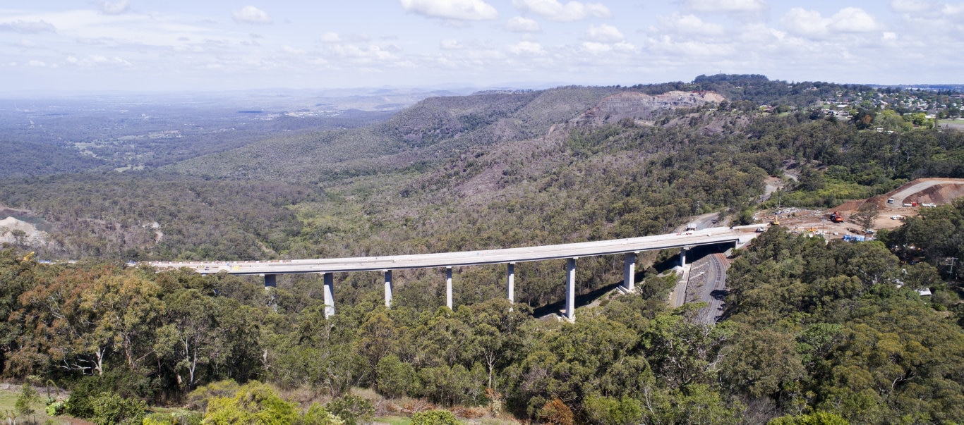 Progress on the Toowoomba Second Range Crossing viaduct. Friday, 19th Oct, 2018. Picture: Nev Madsen