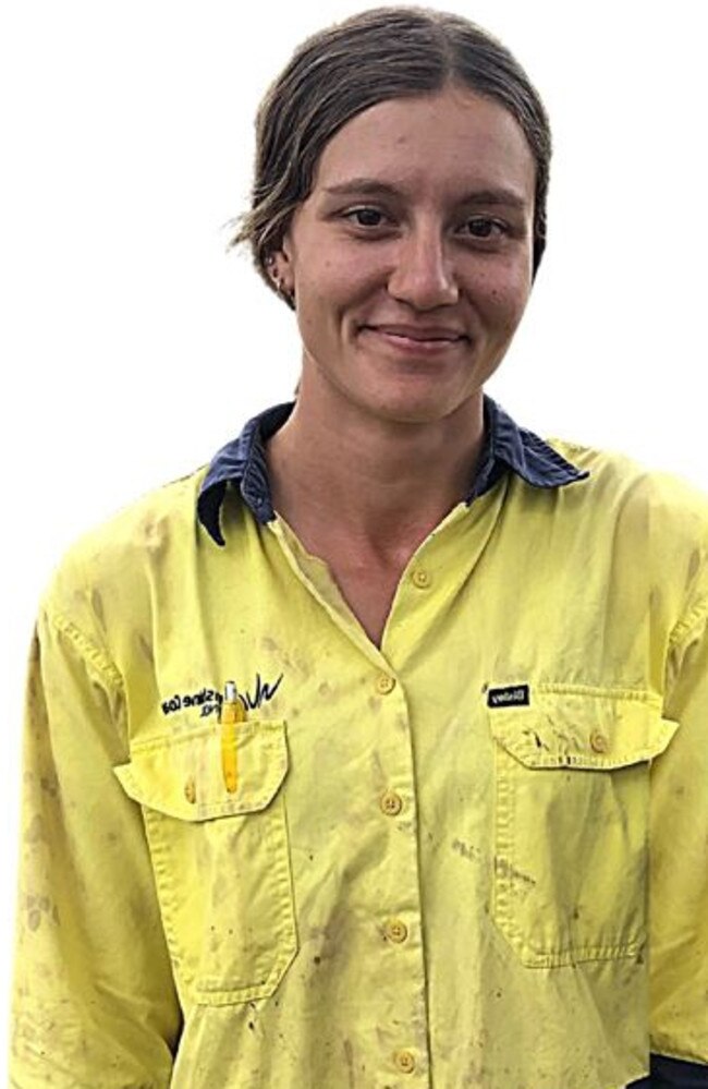 Kaylee Salter, 24, Sunshine Coast City Council Sealed Roads Maintenance Civil Field Worker