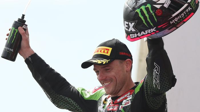 PHILLIP ISLAND, AUSTRALIA - MARCH 01: Alex Lowes of Great Britain and rider of the #22 Kawasaki Racing Team WorldSBK Kawasaki celebrates after winning race two of round one of the 2020 Superbike World Championship at Phillip Island Grand Prix Circuit on March 01, 2020 in Phillip Island, Australia. (Photo by Robert Cianflone/Getty Images)