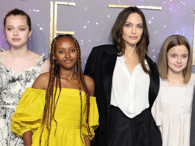 LONDON, ENGLAND - OCTOBER 27:  (L to R) Shiloh Jolie-Pitt, Zahara Jolie-Pitt, Angelina Jolie, Vivienne Jolie-Pitt, Maddox Jolie-Pitt and Knox Jolie-Pitt attend the "Eternals" UK Premiere at the BFI IMAX Waterloo on October 27, 2021 in London, England. (Photo by Tim P. Whitby/Getty Images)