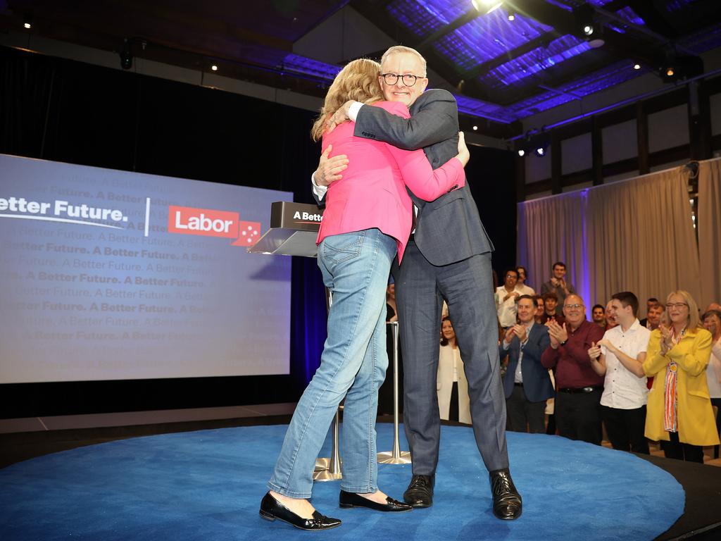 Prime Minister elect Anthony Albanese embraces Premier Annastacia Palaszczuk during the campaign. Picture: Sam Ruttyn