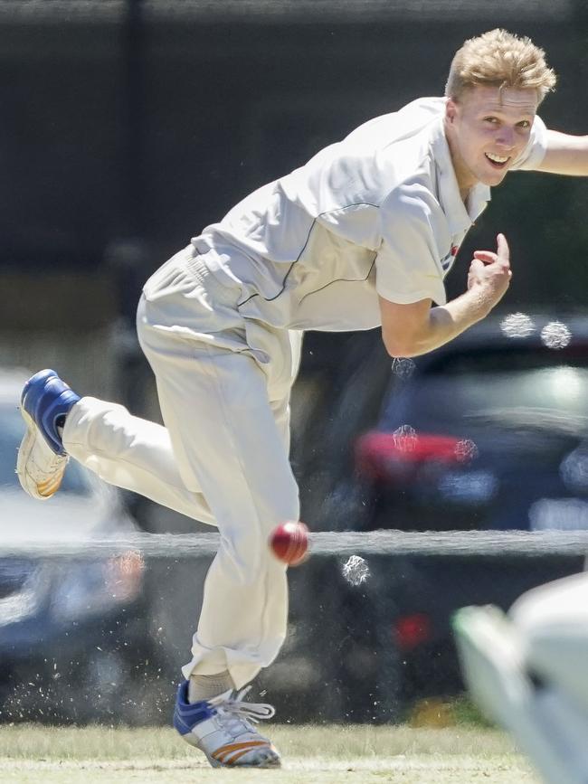 Sam Kimber in action for Box Hill. Picture: Valeriu Campan