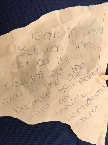 The note left on Nicole's windscreen. Image: Nicole Harvey/Facebook