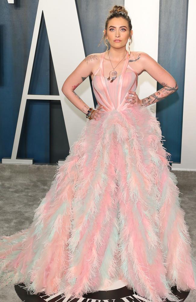 US model Paris Jackson attends the 2020 Vanity Fair Oscar Party following the 92nd Oscars at The Wallis Annenberg Center for the Performing Arts in Beverly Hills on February 9, 2020. (Photo by Jean-Baptiste Lacroix / AFP)