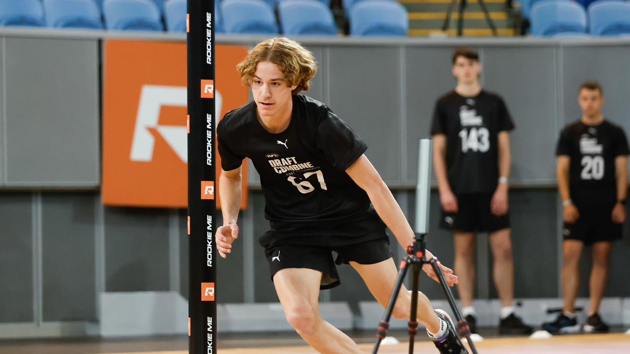 Angus Hastie testing at the draft combine. Picture: Dylan Burns/AFL Photos via Getty Images