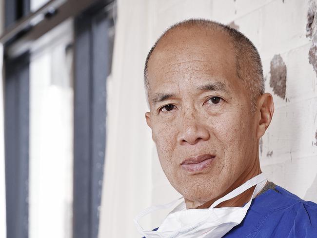 25/8/21 - WEEKEND TELEGRAPHS SPECIAL. MUST TALK WITH PIC ED JEFF DARMANIN BEFORE PUBLISHING.*** EMBARGO WARNING *** MUST CHECK WITH ST PIC ED BEFORE PUBLISHING IN PRINT OR ONLINE **** EMBARGO WARNINGAustralian neruosurgeon Dr Charlie Teo pictured at his offices in Roseberry today. Picture: Sam Ruttyn