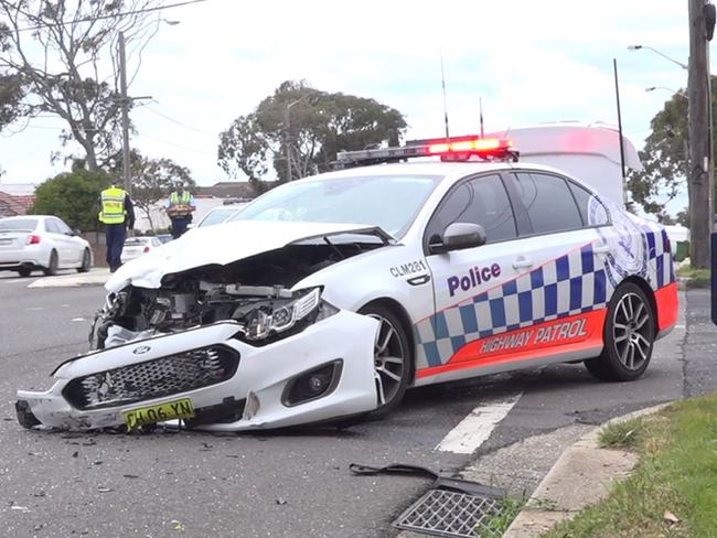 A NSW Police vehicle at the intersection of Connels Road and The Kingsway, Cronulla. Picture: TNV