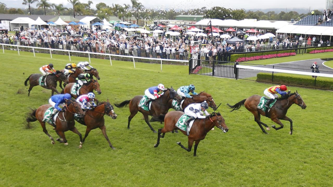 Eleven Eleven surges to a barnstorming win in The Warra at Kembla Grange. Picture: Getty Images