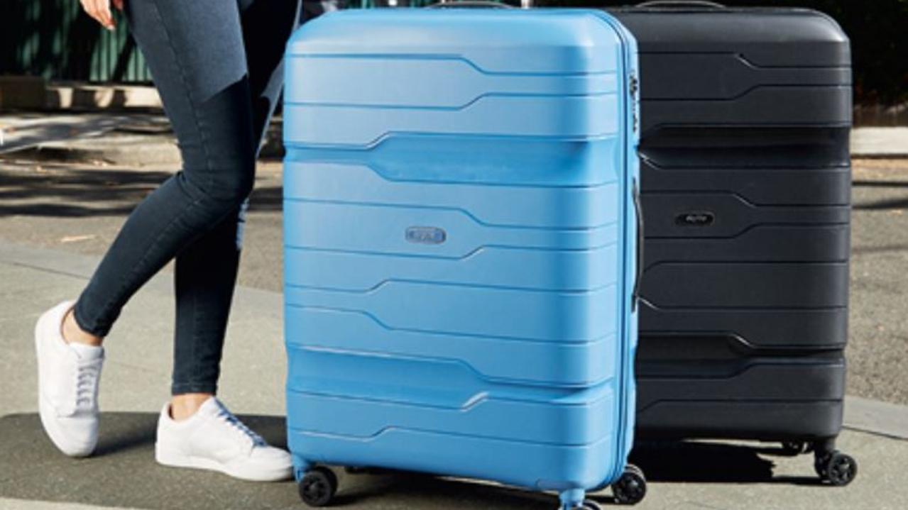 Aldi hotsell suitcase 2019