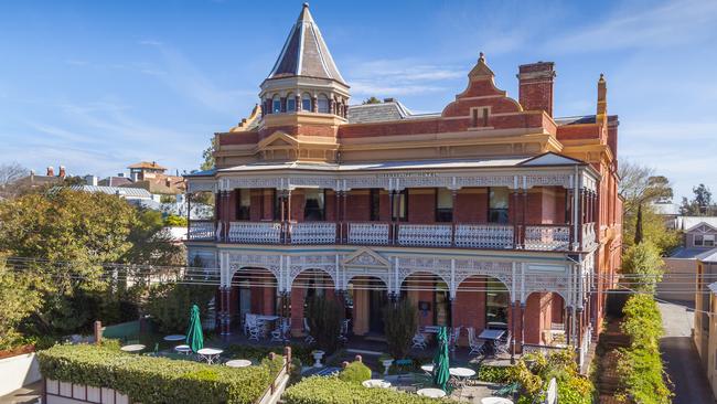 Queenscliff Hotel to be operated as accommodation with new beauty spa ...