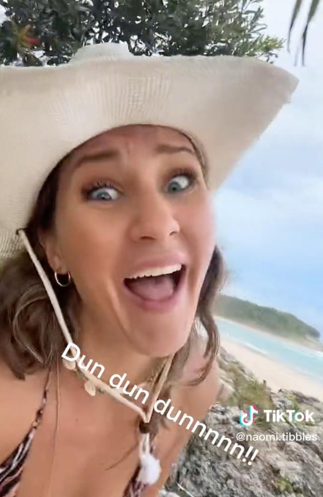 OnlyFans star Naomi Tibbles in a TikTok talking about Stradbroke Island Beach Hotel.