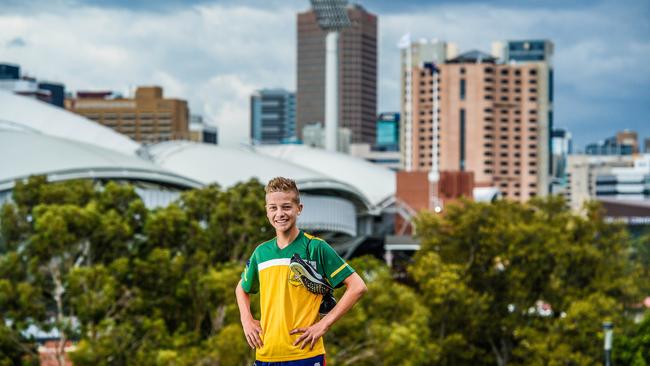 Distance runner Issac Heyne at Montefiore Hill. Picture: AAP/Roy Vandervegt