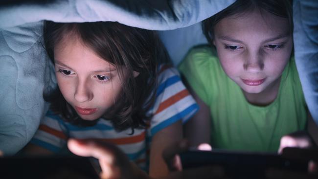 Frightening statistic exposed as kids’ screen time skyrockets