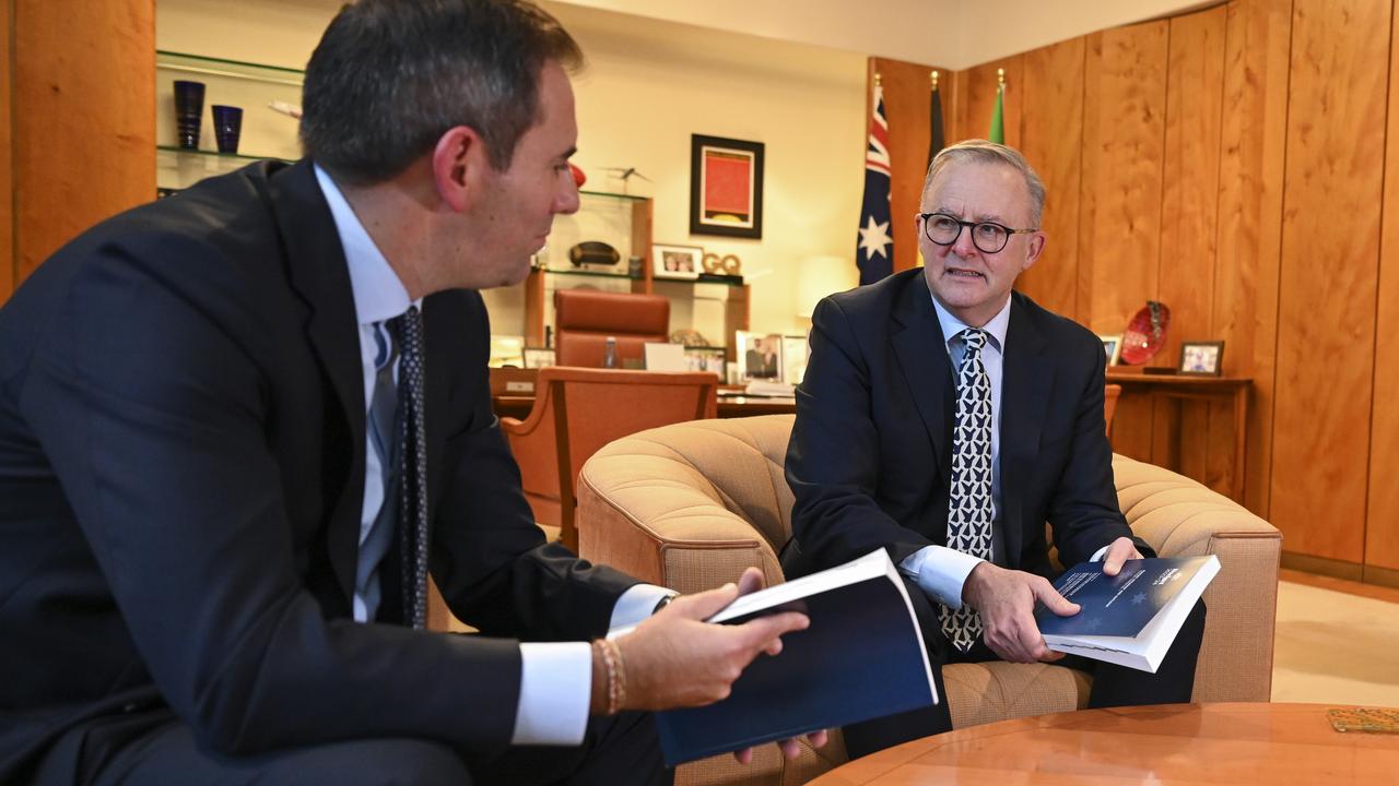 Prime Minister Anthony Albanese and Treasurer Jim Chalmers prepare for budget night. Picture: NCA NewsWire / Martin Ollman