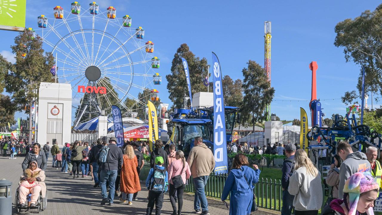Royal Show patrons face parking squeeze