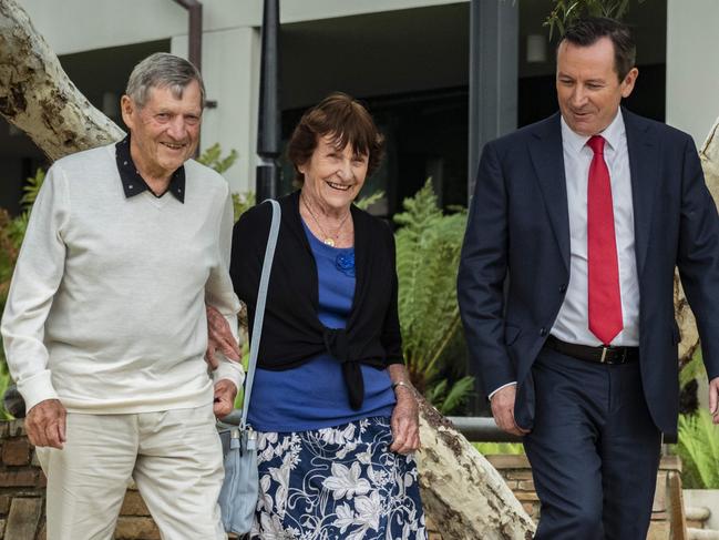 WA Premier Mark McGowan with his parents, Mary and Dennis. Picture: NCA NewsWire / Tony McDonough