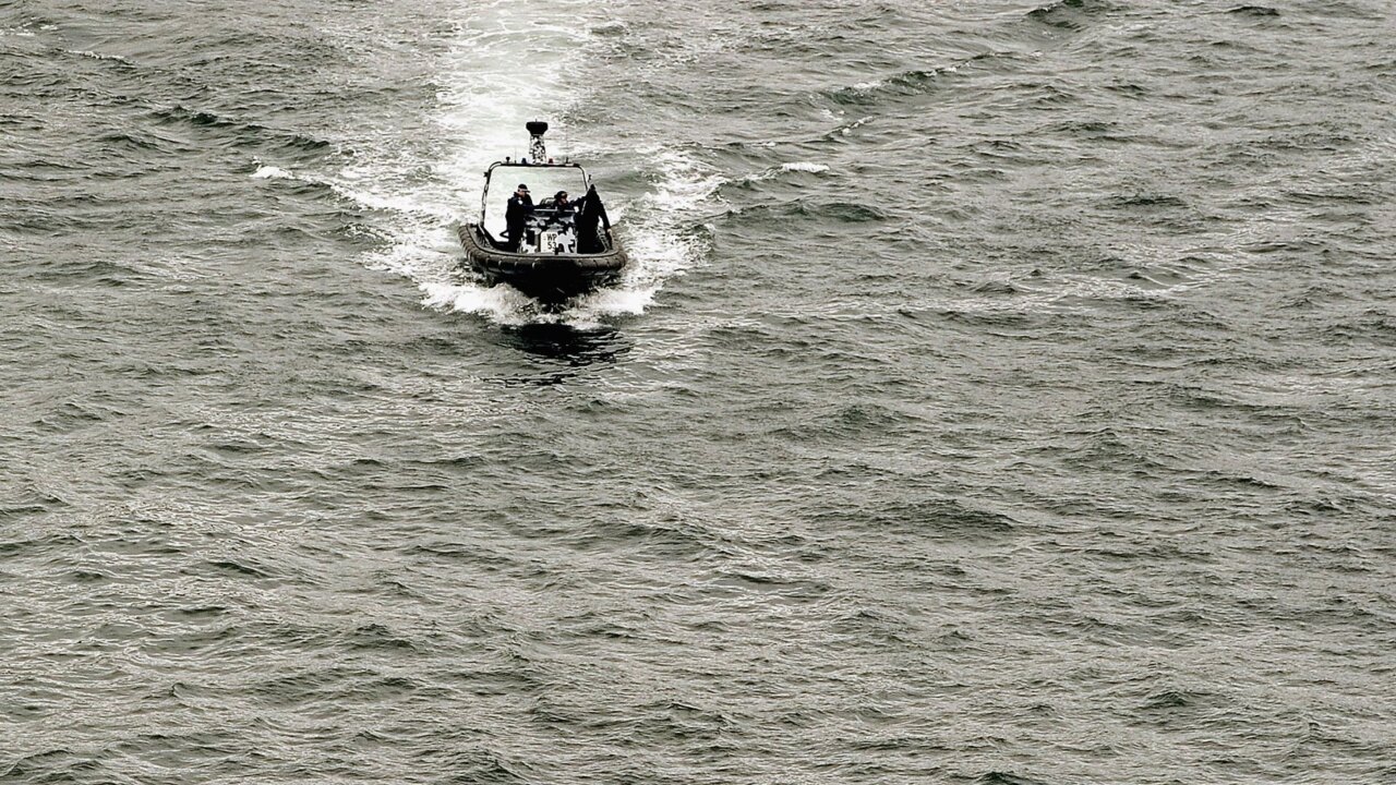 Teenage boy drowns at Victorian beach