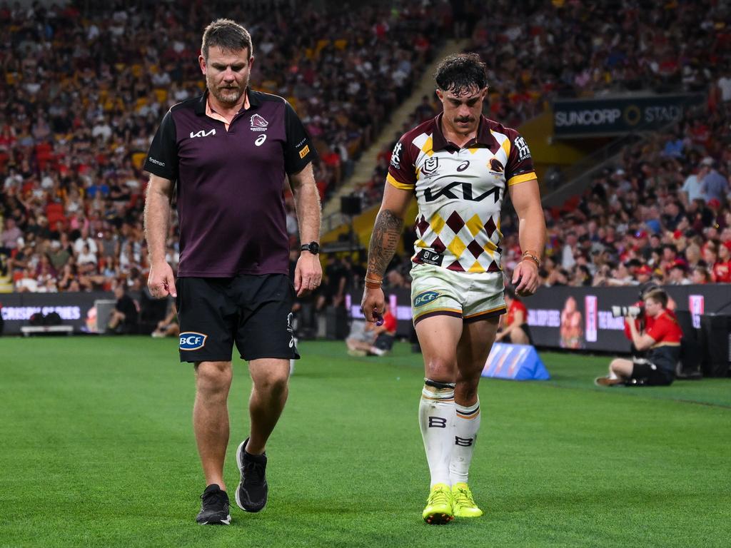 Kotoni Staggs leaves the field. Picture: NRL Photos