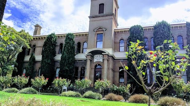 The Hamilton and Alexandra Collegeâs grade five cohort scored the highest in reading and spelling, snagging them as the number one spot among the top NAPLAN schools. Picture: GoogleMaps